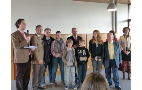 Nolwenn, Lucie, Armand et Gabriel récompensés par la Municipalité