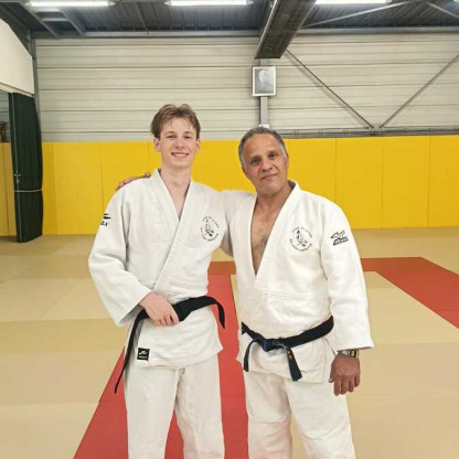 🥋 Jacques rejoint le grand club des ceintures noires !